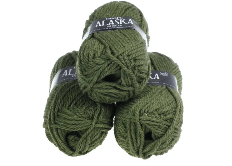 Włóczka DROPS Alaska, kolor 45 jasna oliwka