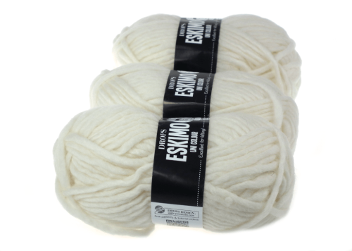 Gruba włóczka,  DROPS Eskimo, kolor 01 ecru