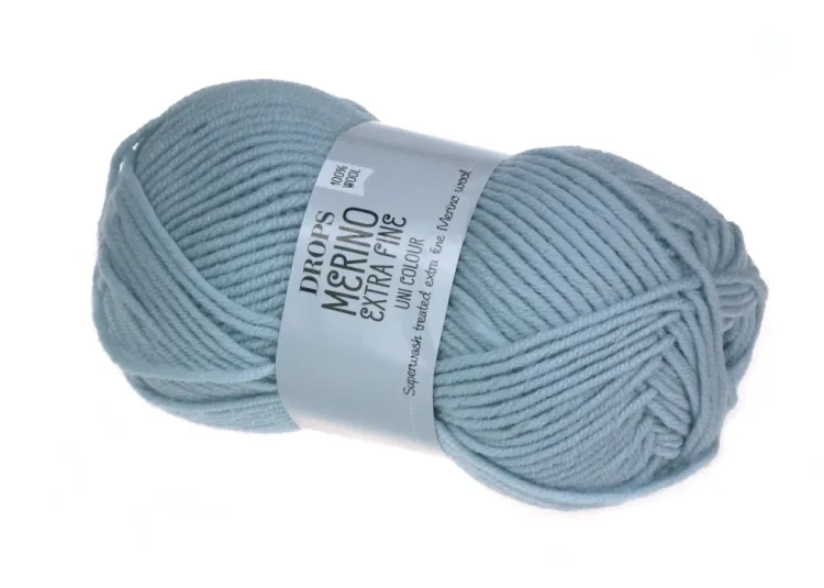 Włóczka, DROPS Merino Extra Fine, kolor 39 stalowy błękit