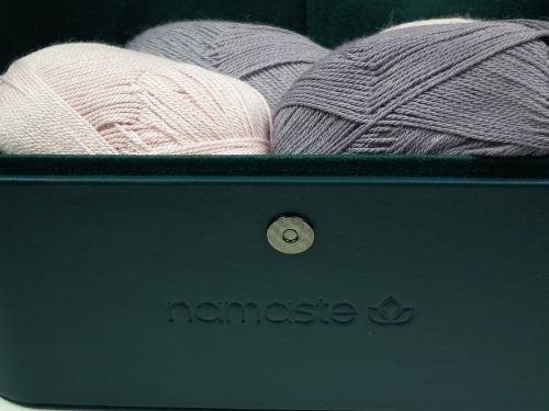 Kuferek, - Namaste Train - skora ekologiczna - morska zieleń