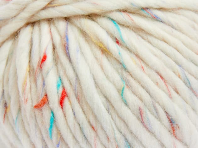 włóczka, Crazy Sexy Wool, Wool And The Gang, Funfetti, kolor Mix It Up White