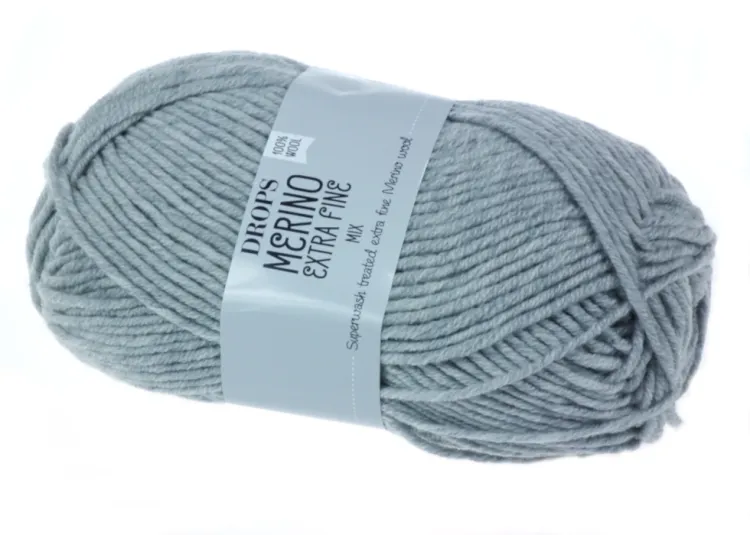 Wełna Merino, DROPS Merino Extra Fine, kolor 05 jasny szary