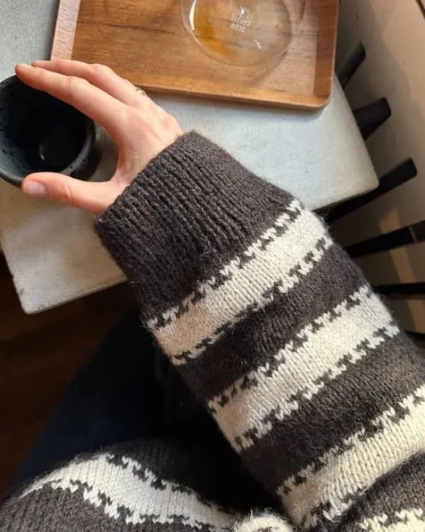wzór na druty, Petiteknit Key Sweater