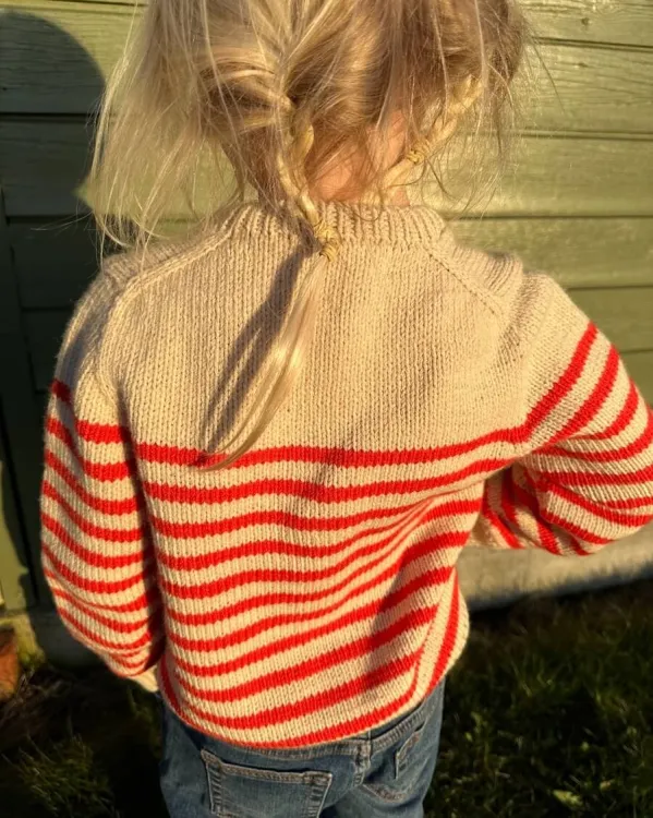 wzór na druty, Petiteknit Lyon Sweater Junior