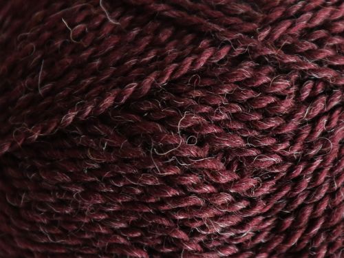 Mashdale Filcolana 382 Dark Bordeaux