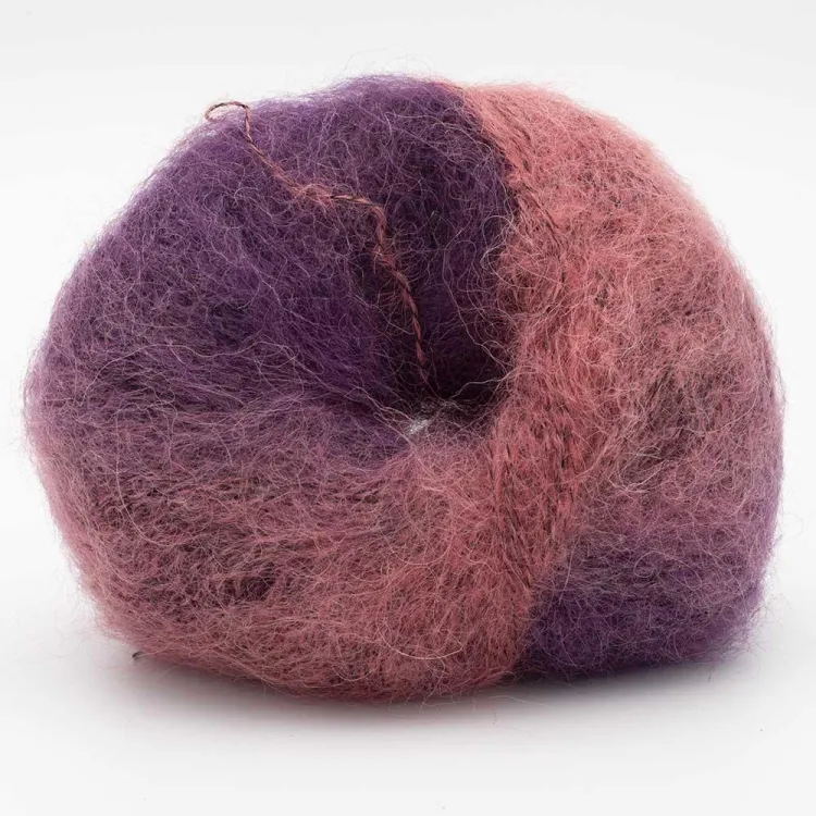 Baby Silk Fluffy , Kremke, cieniowana, 202 jagodowy