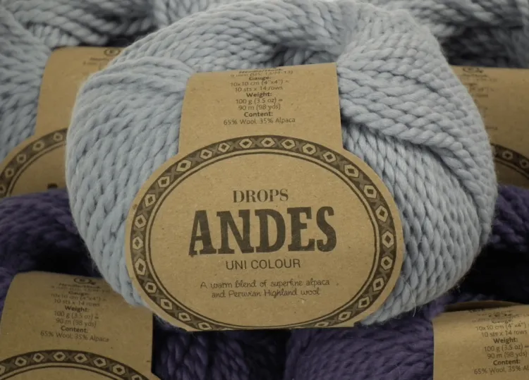 Włóczka Wełniana DROPS Andes, kolor 9020 jasny szary