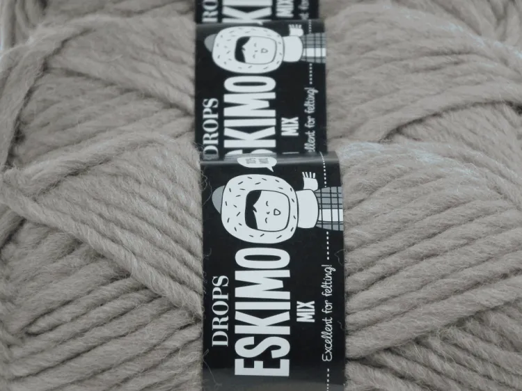 Włóczka wełniana, Eskimo, kolor 47 jasny beżowy, Wełna