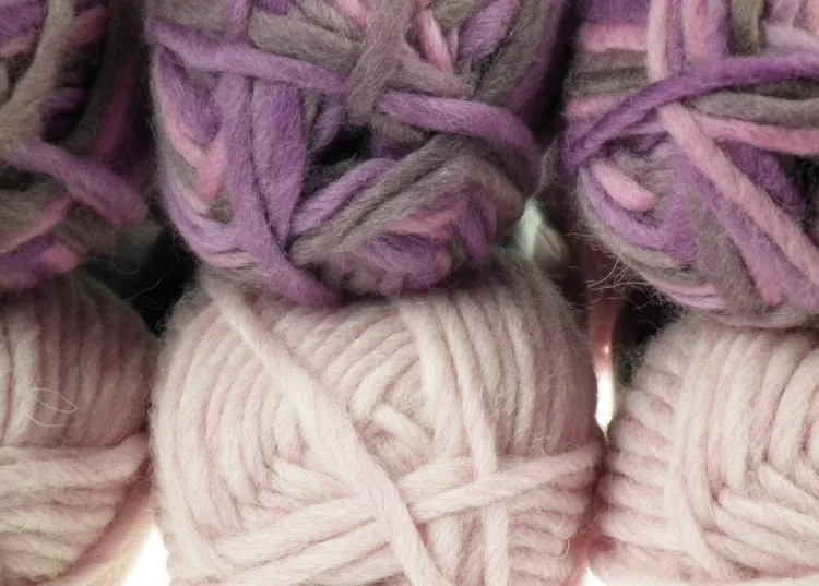 Gruba włóczka, Eskimo, kolor 42 blush i pastelowy różowy, Wełna
